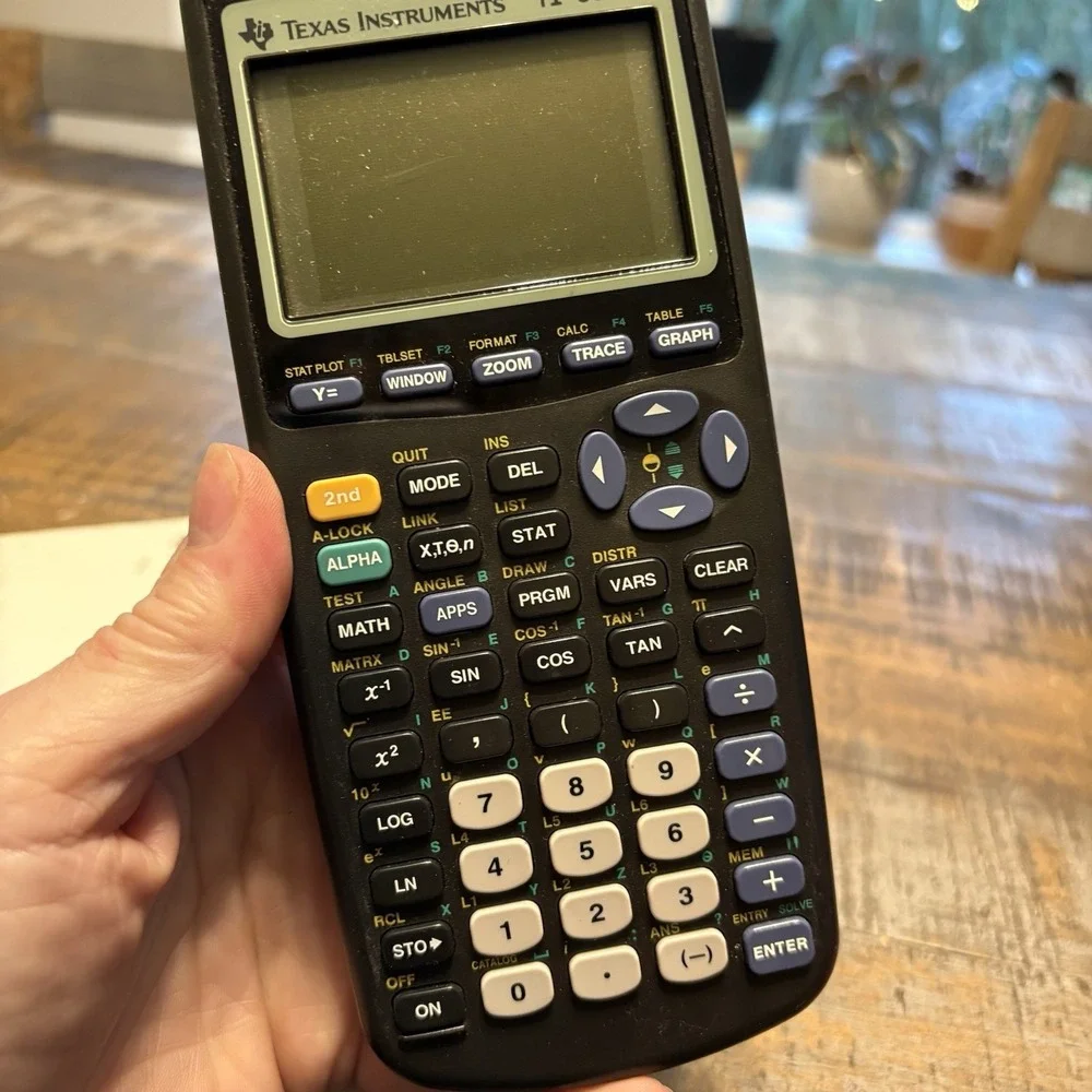 Texas Instruments TI-83 Plus Graphing Calculator w/ Cover & Manual Works Great!